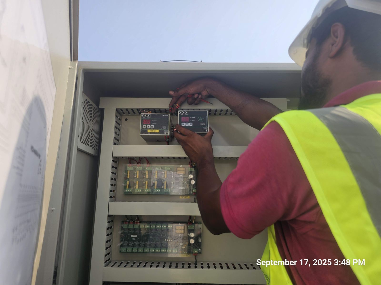 Chiller electrical control panel