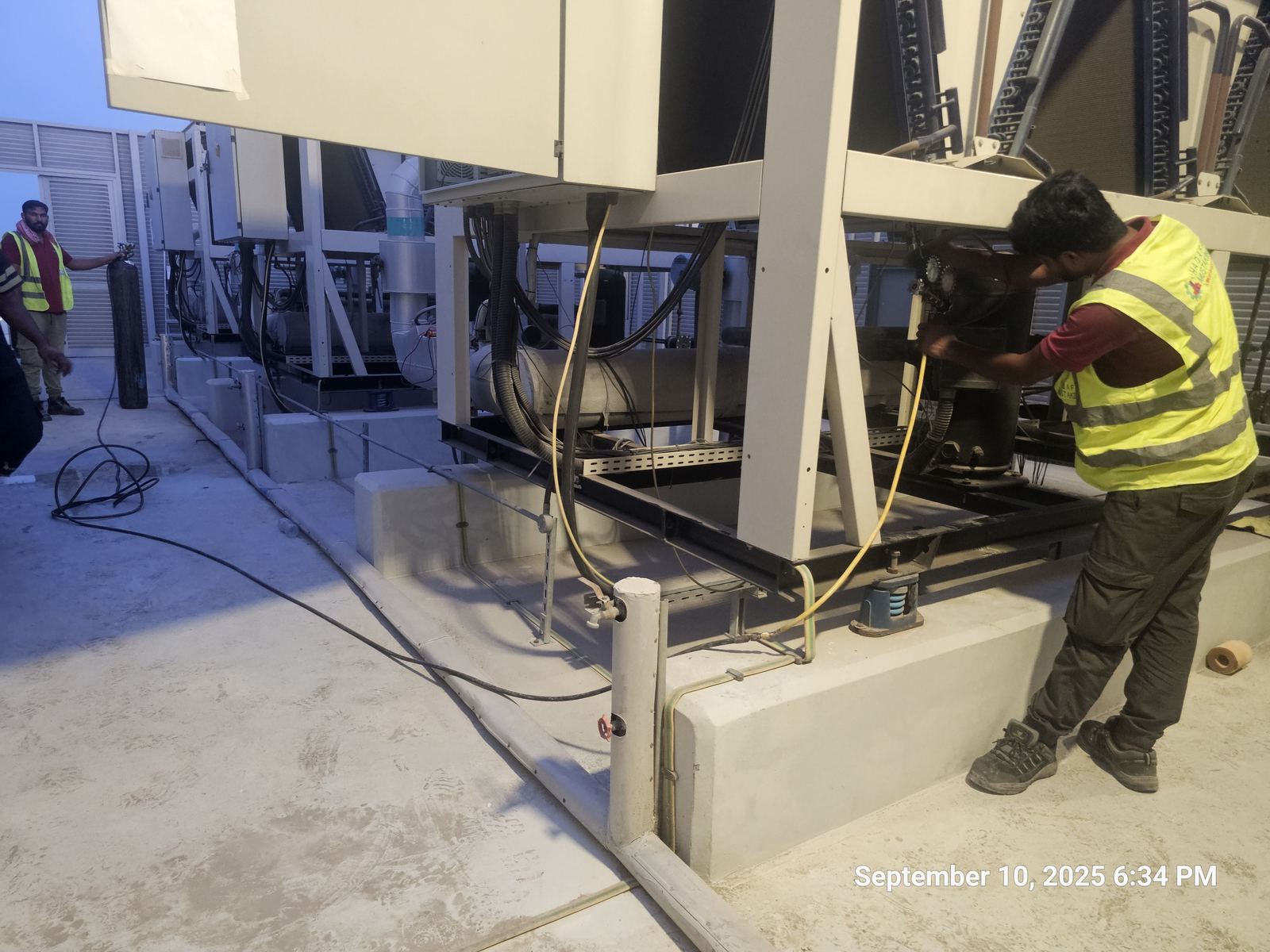 Chiller unit installation