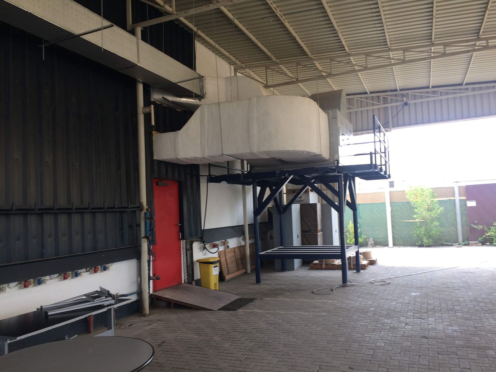 Duct fabrication warehouse